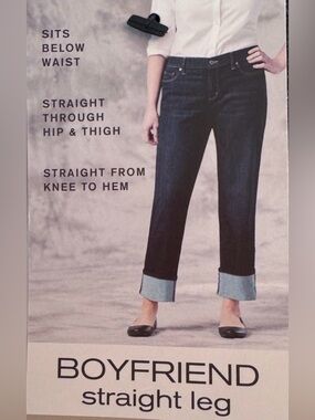 Boyfriend Straight Leg New with Tags 8 Short Liz Claiborne
